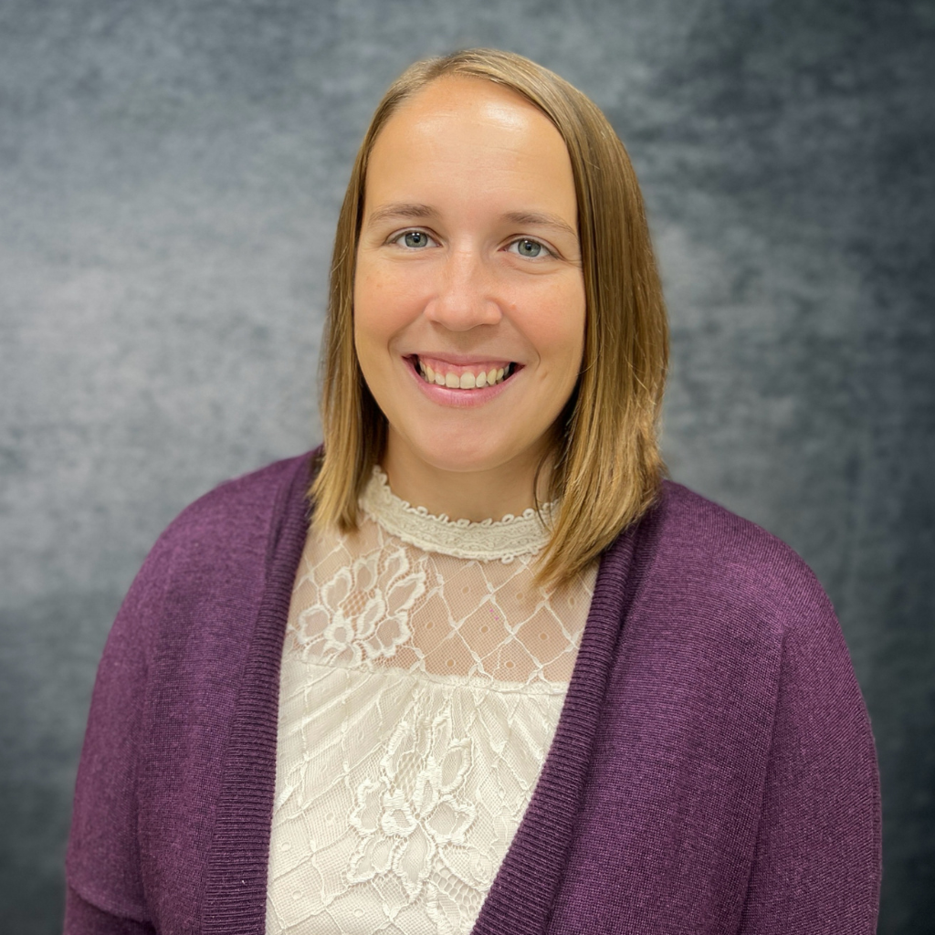 Abby Durig, CRNP<br />
